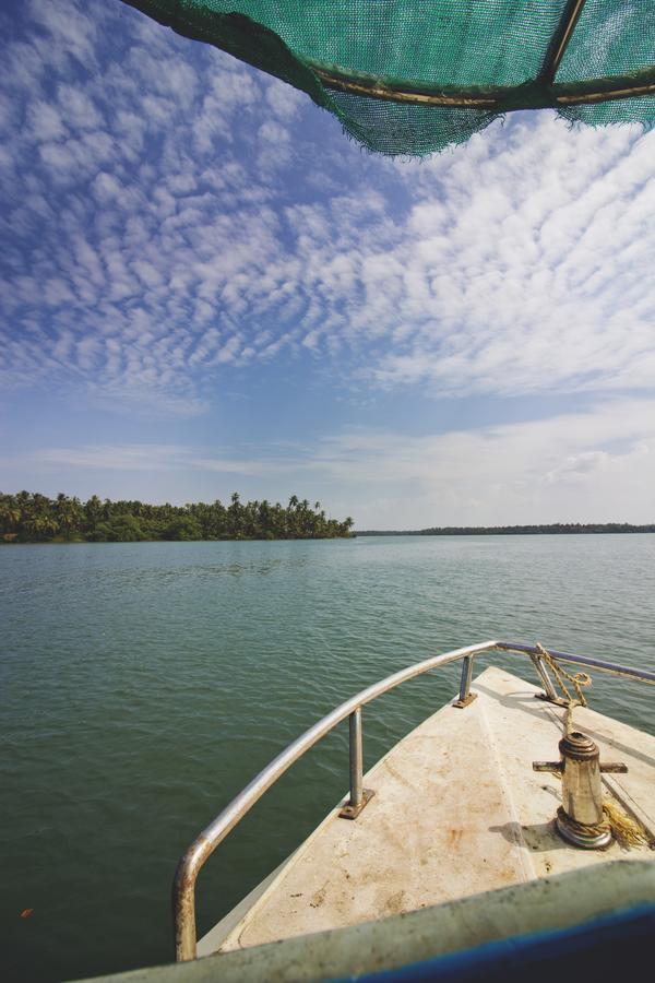 Paradise Lagoon Kalyānpur Extérieur photo
