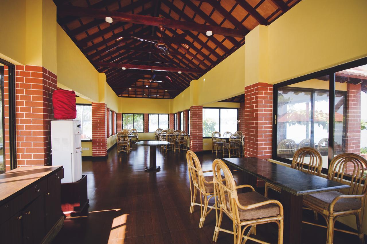 Paradise Lagoon Kalyānpur Extérieur photo