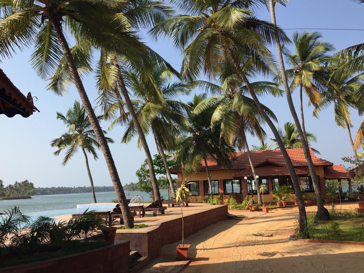 Paradise Lagoon Kalyānpur Extérieur photo