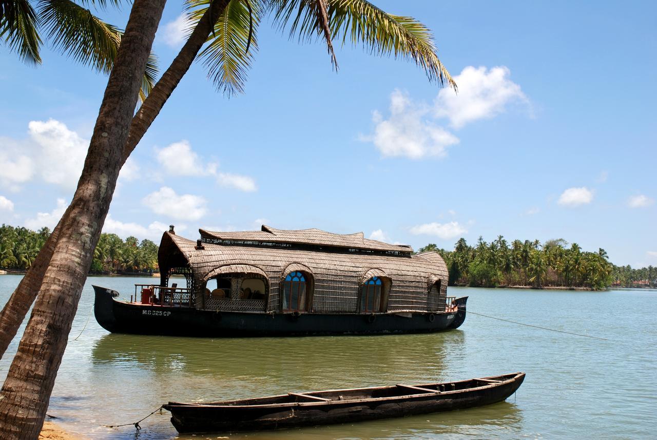 Paradise Lagoon Kalyānpur Extérieur photo